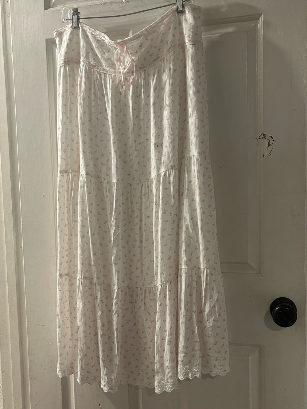 Aeropostale White Maxi Skirt with Light Pink Floral Print